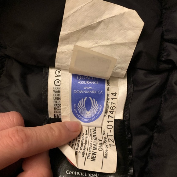 Canada Goose Kensington Parka - Picture 6 of 11